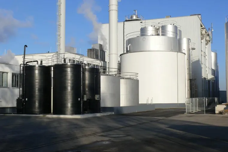 Bild: formoplast beweist Kompetenz im Bereich Molkereien: neue Clean-in-Place-Anlage bei den Milchwerken Schwaben eG