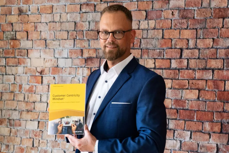 Customer Centricity Mindset® - Ein Fach- und Ratgeber-Buch von Herbert Höckel Bild: Customer Centricity Mindset® - Ein Fach- und Ratgeber-Buch von Herbert Höckel
