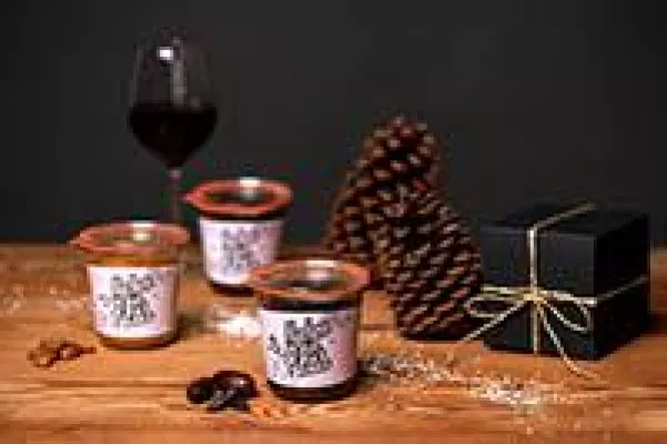 Bild: Originelles Schneemann-Paket & leckere Weihnachtssorten