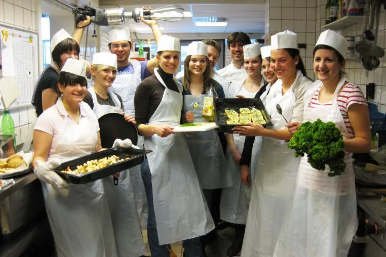 Bild: So schmeckt das Studium bei ANGELL