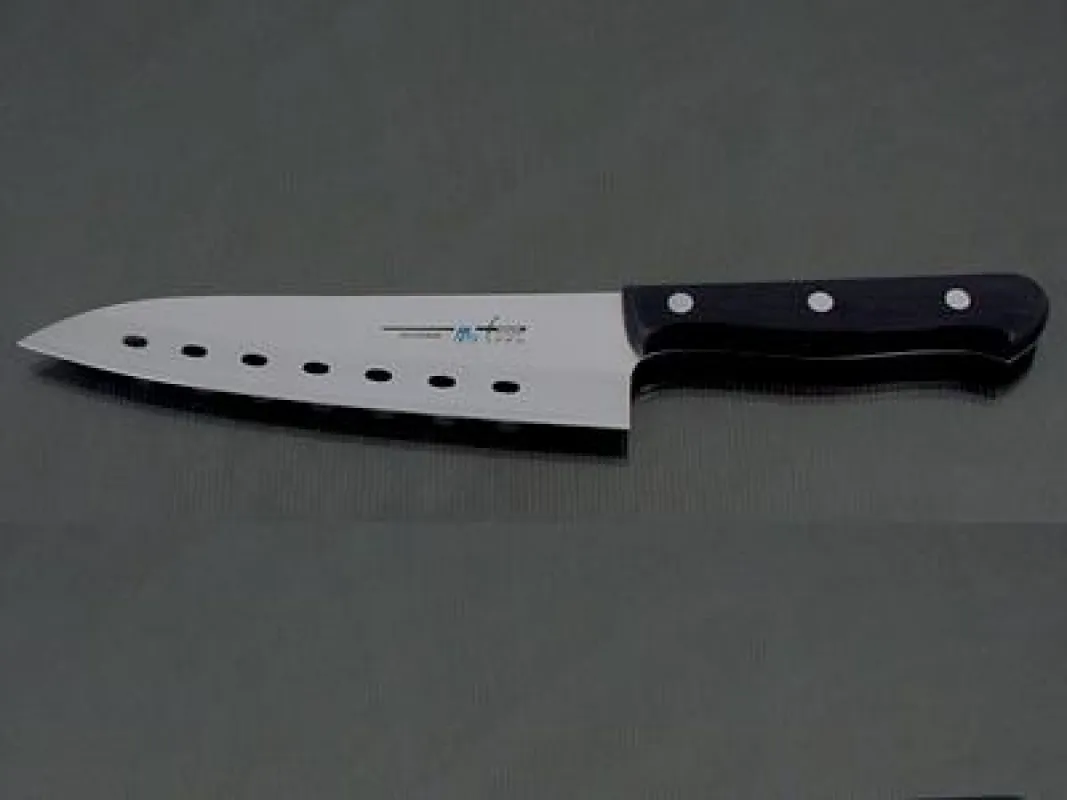 Japanisches Universalmesser mit perforierter Klinge