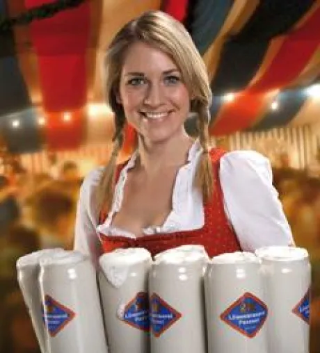 Bild: Bayerisches Dultvergnügen im Festzelt der Löwenbrauerei Passau AG