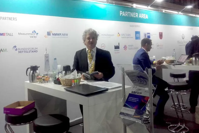 Bild: Der Cluster NMWP.NRW vertritt Nordrhein-Westfalens Hightech-Branchen auf der W3 Fair+Convention