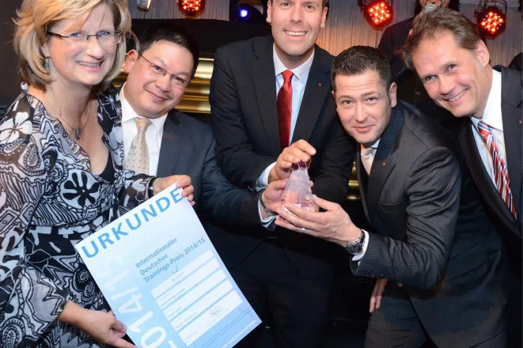 Bild: Tatkraft GmbH holt den Internationalen Deutschen Trainings-Preis 2014/15