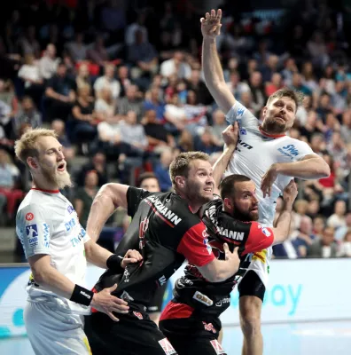 Handball-Bundesliga: HC Erlangen bezwingt SC Magdeburg Bild: Handball-Bundesliga: HC Erlangen bezwingt SC Magdeburg