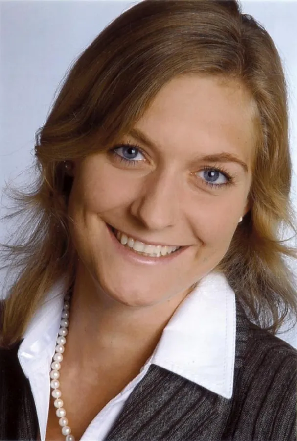 Apothekerin Maren Buhmann arbeitet seit Anfang 2009 im Team Quality Management der Hälsa Pharma GmbH.