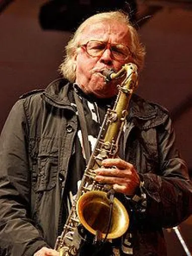 Bild: Mr. M´s Jazz Club - "KLAUS DOLDINGER´S PASSPORT TODAY" am 08.09. im Kurhaus Baden-Baden
