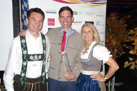 Ausspannen mit Auszeichnung Bild: Ausspannen mit Auszeichnung