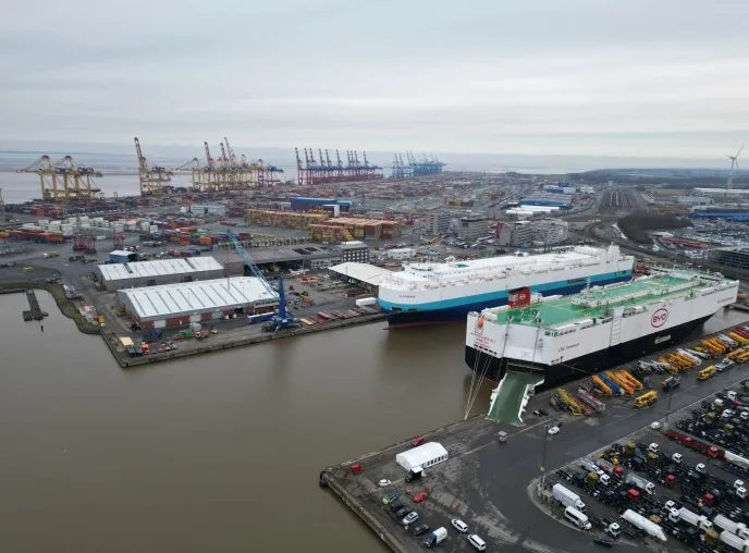 Fünf Millionen Euro für Bremer „Smartport“-Strategie: dbh begrüßt Förderung zur Digitalisierung der Häfen Bild: Fünf Millionen Euro für Bremer „Smartport“-Strategie: dbh begrüßt Förderung zur Digitalisierung der Häfen