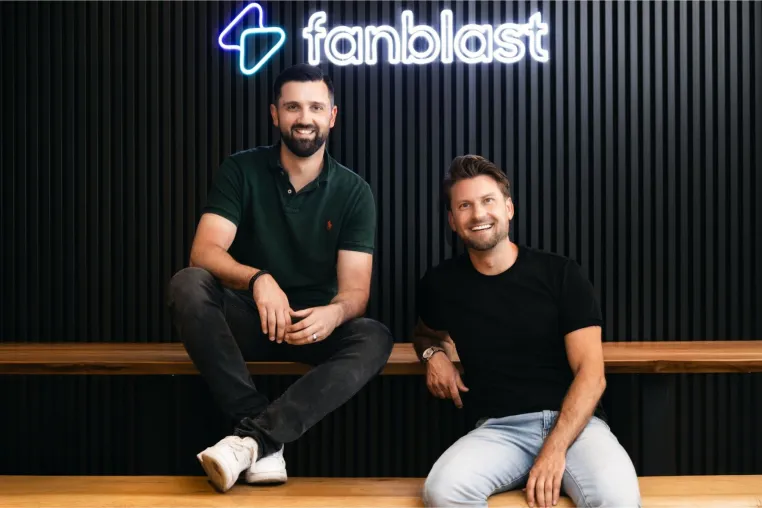 Wenn der CEO die Seite wechselt: Ex-BestFans-Geschäftsführer spricht Klartext über Fanblast und seinen Wechsel Bild: Wenn der CEO die Seite wechselt: Ex-BestFans-Geschäftsführer spricht Klartext über Fanblast und seinen Wechsel