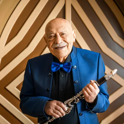 90 Jahre Giora Feidman – Die Klarinettenlegende und Friedensbotschafter feiert Geburtstag Bild: 90 Jahre Giora Feidman – Die Klarinettenlegende und Friedensbotschafter feiert Geburtstag