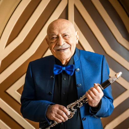 90 Jahre Giora Feidman – Die Klarinettenlegende und Friedensbotschafter feiert Geburtstag Bild: 90 Jahre Giora Feidman – Die Klarinettenlegende und Friedensbotschafter feiert Geburtstag