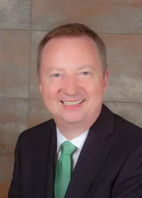 Bild: Peter Sedlmeir zum Vorstandssprecher der Hausbank München ernannt