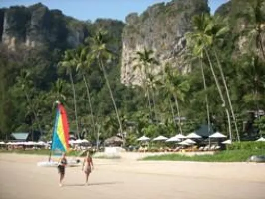 Bild: Preisvergleich bei Urlaubsreisen lohnt