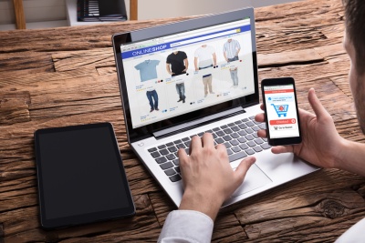 Authority website for online shopping (© Andrey Popov - Fotolia.com)