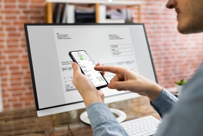 Paywall  (© Andrey Popov - stock.adobe.com)