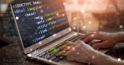 HTML (© alex_aldo - stock.adobe.com)